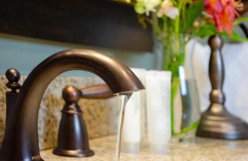 Rippon Bed & Breakfast | Hillbrook Inn & Spa