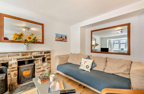 Little Haven House | Hillcrest Cottage