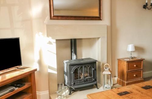 Longnor House | Hillcrest