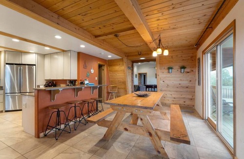 Williams Cabin | Hillside Cabin~Williams & Grand Canyon Destination