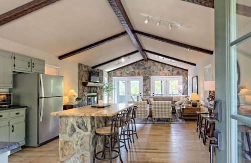 Sky Valley House | Hilltop Cottage at Sky Valley