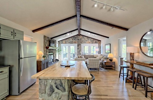 Sky Valley House | Hilltop Cottage at Sky Valley