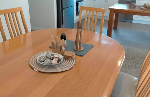 Eurobodalla House | Hilltop House – Truly unwind