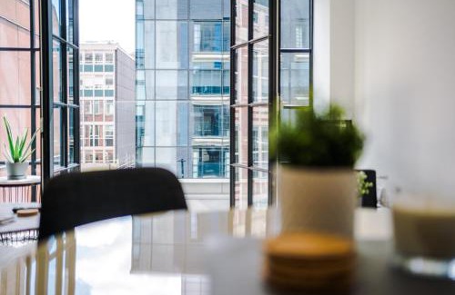 Chinatown Apartment | Hilltop Serviced Apartments - Piccadilly