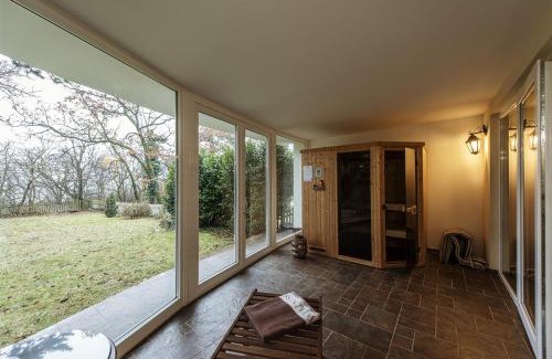 Pecs Villa | Hilltop Wellness Villa-big garden, sauna, hot tube