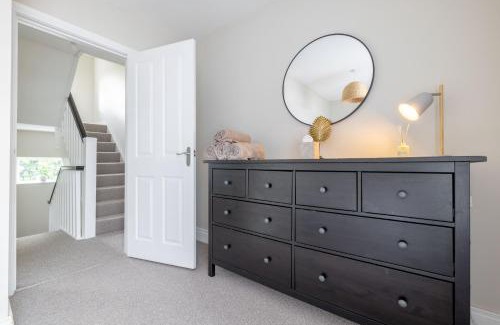 Belfast House | Hillview House