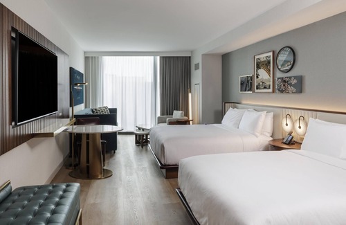 North Rosslyn Hotel | Hilton Arlington Rosslyn The Key
