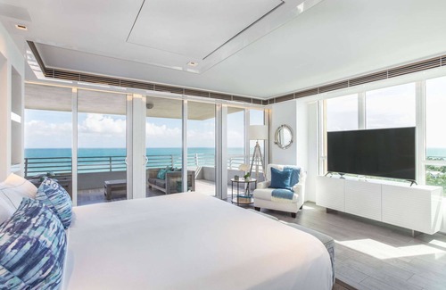 South of Fifth Resort | Hilton Bentley Miami/South Beach
