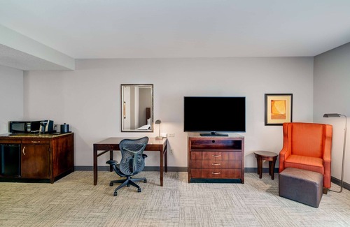 Augusta Hotel | Hilton Garden Inn Augusta