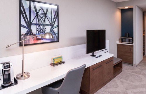 Downtown Little Rock Hotel | Hilton Garden Inn Little Rock Downtown