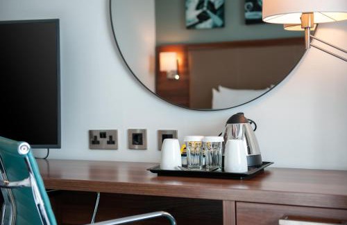 Heathrow Villages Hotel | Hilton Garden Inn London Heathrow Airport