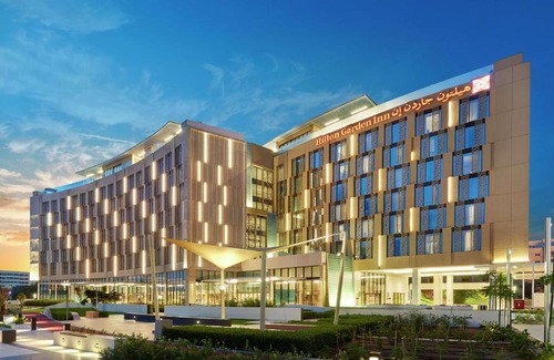 Al Khuwair Hotel | Hilton Garden Inn Muscat Al Khuwair