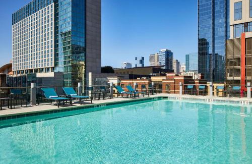 Rutledge Hill Hotel | Hilton Garden Inn Nashville Downtown Convention Center