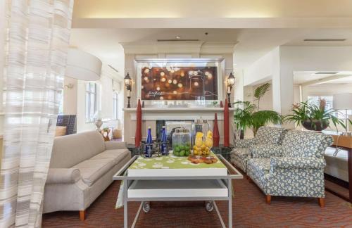Thunderbird Heights Hotel | Hilton Garden Inn Palm Springs/Rancho Mirage