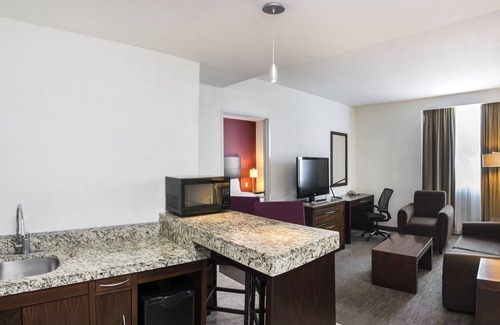 Downtown Queretaro Hotel | Hilton Garden Inn Queretaro