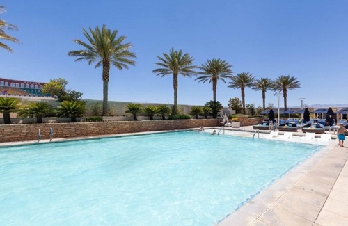 Las Vegas Condo | Hilton Grand Vacations Club at Trump International Hotel Las Vegas - 1 Bedroom