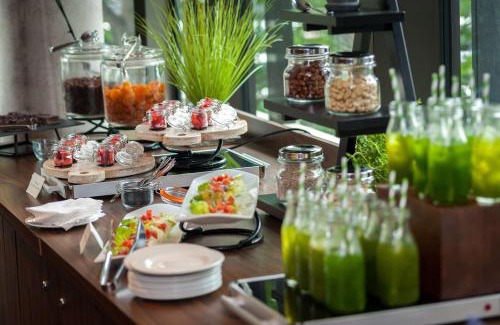 Riverside Hotel | Hilton London Tower Bridge