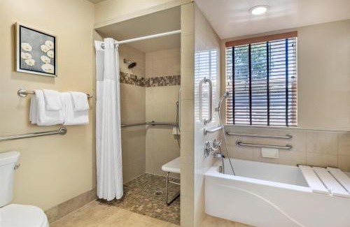 Berkeley Resort | Hilton Vacation Club Greensprings Williamsburg