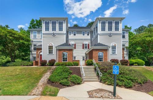 Berkeley Resort | Hilton Vacation Club Greensprings Williamsburg