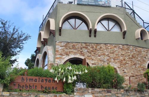 Almora Hotel | Himalayan Hobbit House