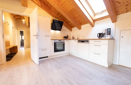 Garmisch-Partenkirchen Apartment | "Himmelreich" - the perfect vacation destination for hikers and skiers!