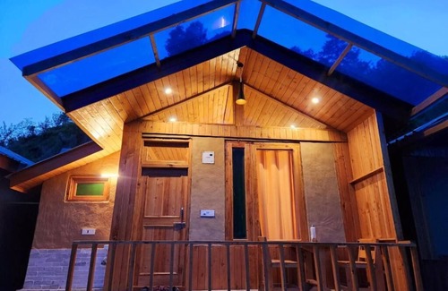 Banjar Cabin | Hipostel Laida - Tirthan