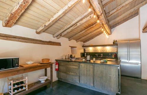 Val-d'Isere Ski Chalet | Historic 17th-Century Chalet in Val-d'Isère: Cozy, Spacious, with Fireplace, Near Slopes