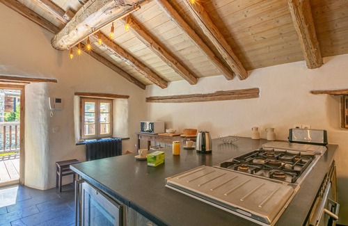 Val-d'Isere Ski Chalet | Historic 17th-Century Chalet in Val-d'Isère: Cozy, Spacious, with Fireplace, Near Slopes