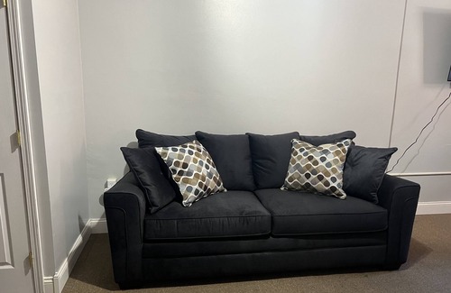 Morgantown Apartment | Historic 2nd-Floor Studio in Heart of Morgantown