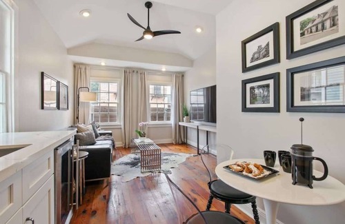 Treme Bed & Breakfast | Historic 3BR Unit with Pool | Hot Tub