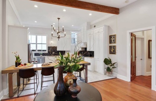 Treme House | Historic 8BR Inn With Pool and Hot Tub