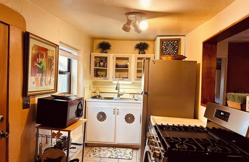 Downtown Santa Fe House | Historic and stylish downtown Railyard Adobe