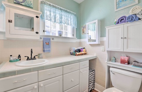 Bradenton Cottage | Historic Bradenton Cottage ~ 1 Mi to Downtown