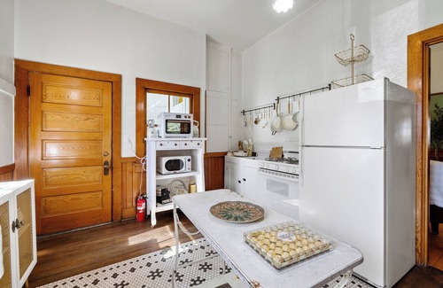 Prescott House | HIstoric Brinkmeyer Manor