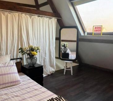Schiedam Apartment | Historic Canal-Side Apartment