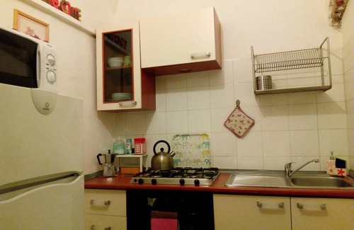 Historic Center Apartment | Historic Center 2torri ♥ Comfortable♥ Family Friendly