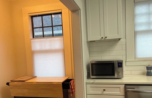 Statesville House | Historic City Charmer, Main
