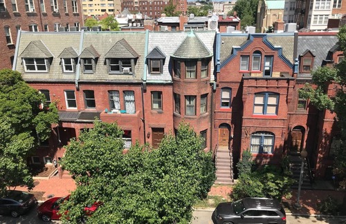 Dupont Circle House | Historic DC rowhome - five minutes from the White House