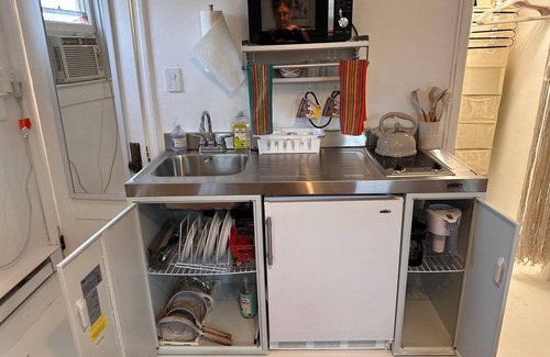West University Apartment | Historic Dillinger Studio. Walking to university and downtown, Pet friendly.