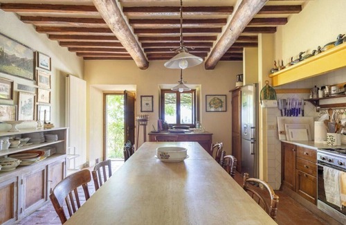 Gaiole in Chianti House | Historic farmhouse in San Donato in Perano, Gaiole in Chianti, with shared pool
