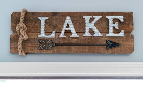 Folsom Apartment | Historic Folsom Hotel Style Cottage By The Lake!