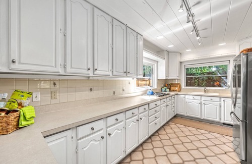 Siesta Key House | Historic Gulf-Front Charm, Gulf Views, House Suite + Direct Beach Access on Siesta Key