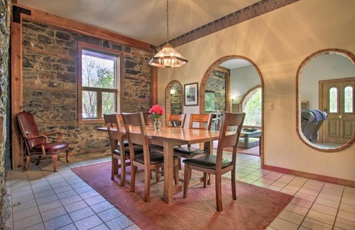 Helena House | Historic Helena Retreat - Near Dtwn and Mt Helena!