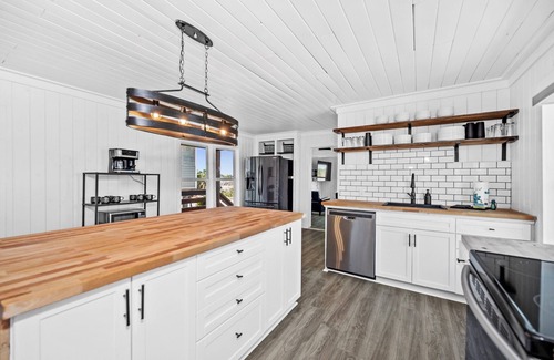 Gulf Shores House | Historic Home - Private Beach Access - World Class Golf!