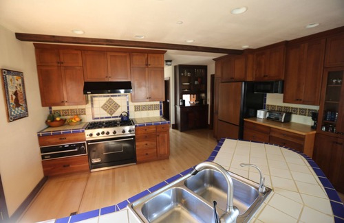 Avalon House | Historic house with modern comforts and large deck and garden close to the beach