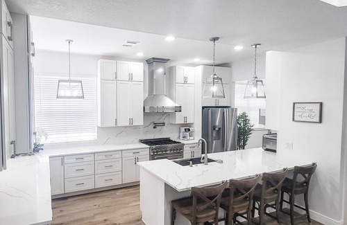 Hyde Park House | Historic Hyde Park Village Haven