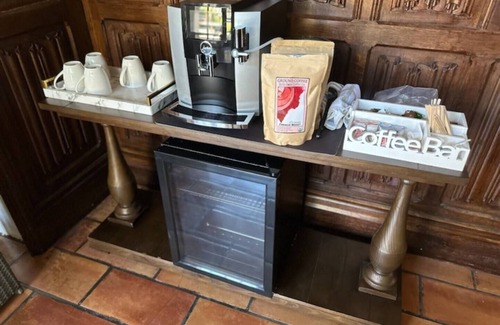 Santa Rosa Apartment | Historic Stonehouse Getaway Minutes to Downtown!