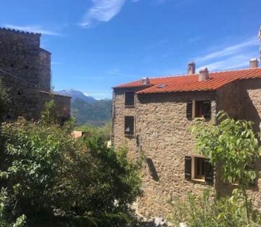 SantʼAntonino House | Historic Villa In Sant Antonino With Sea Views