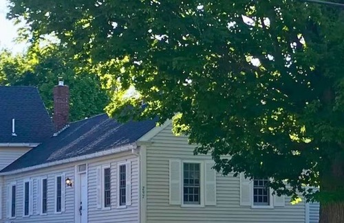 Ogunquit House | Historical charm | Modern Amenities | Unbeatable Location