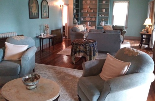 Penn Yan House | Historical Four Bedroom Home on Keuka Lake